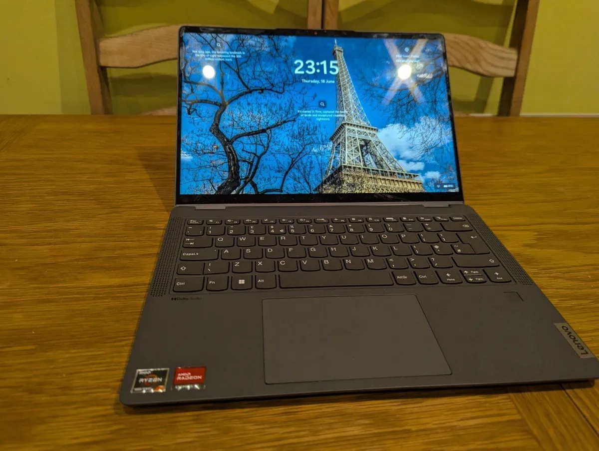 Lenovo Ideapad Flex 5 - Image 2
