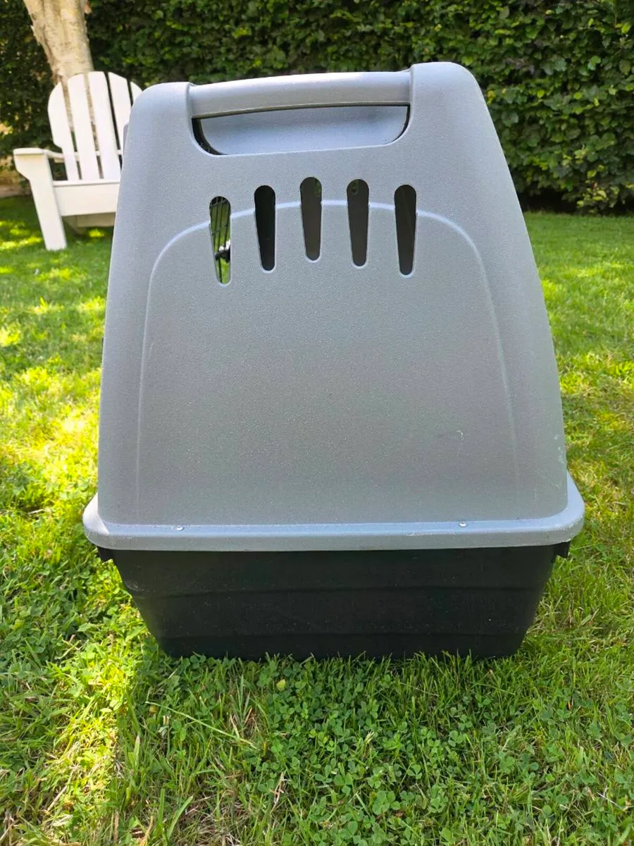 Dog Carrier - Image 3