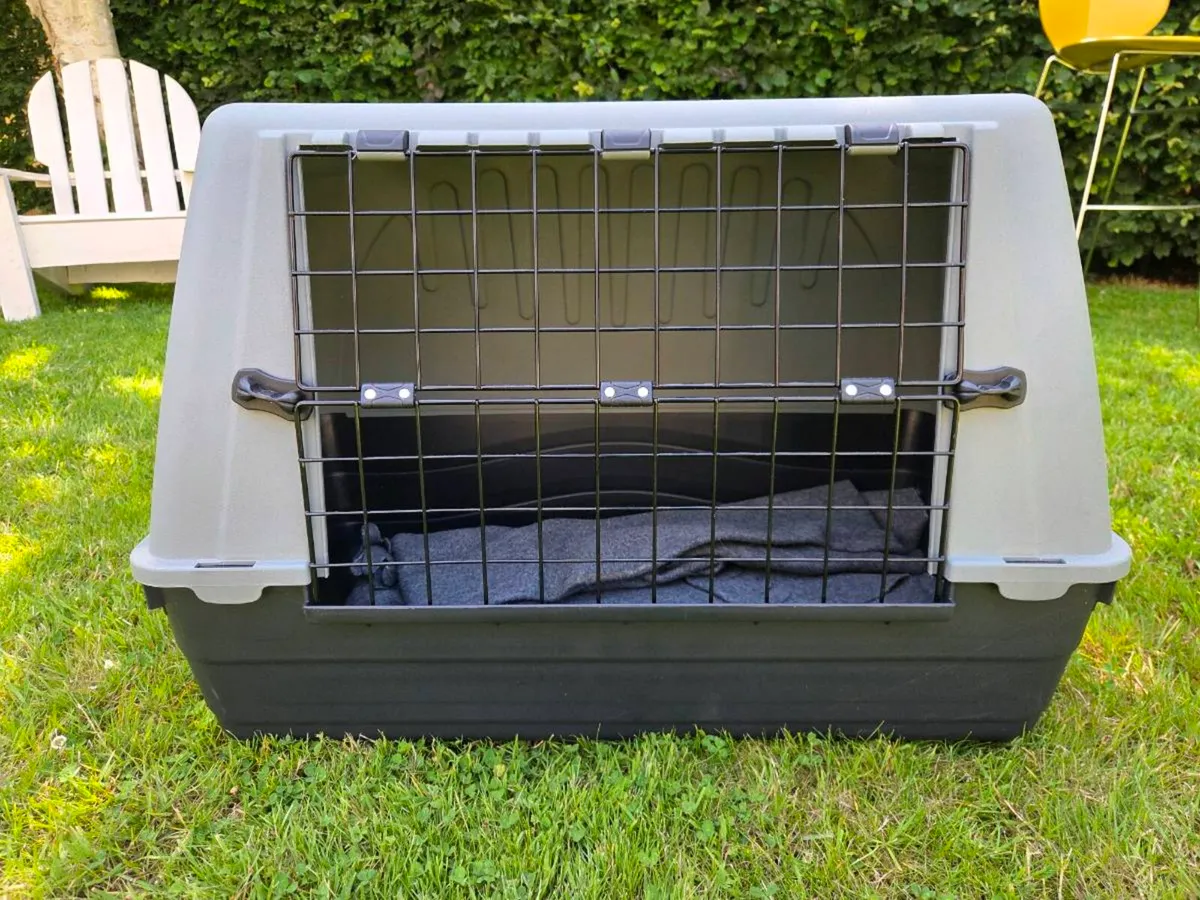 Dog Carrier - Image 4