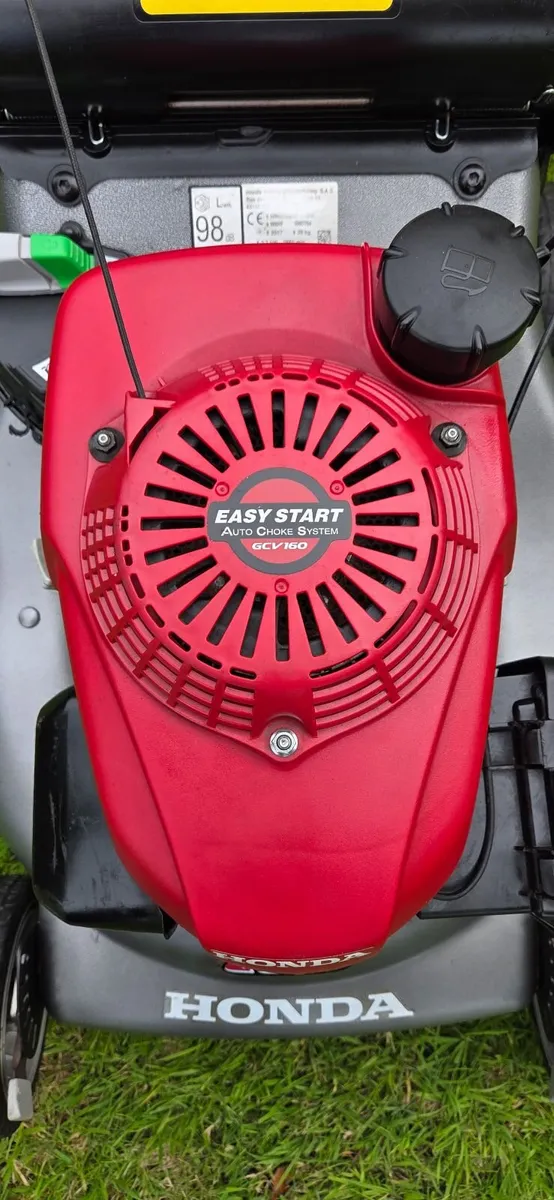Honda mower - Image 2