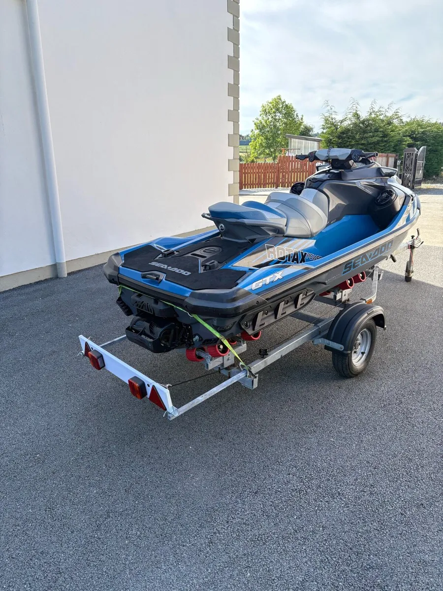 2019 Seadoo GTX 230 - Image 4