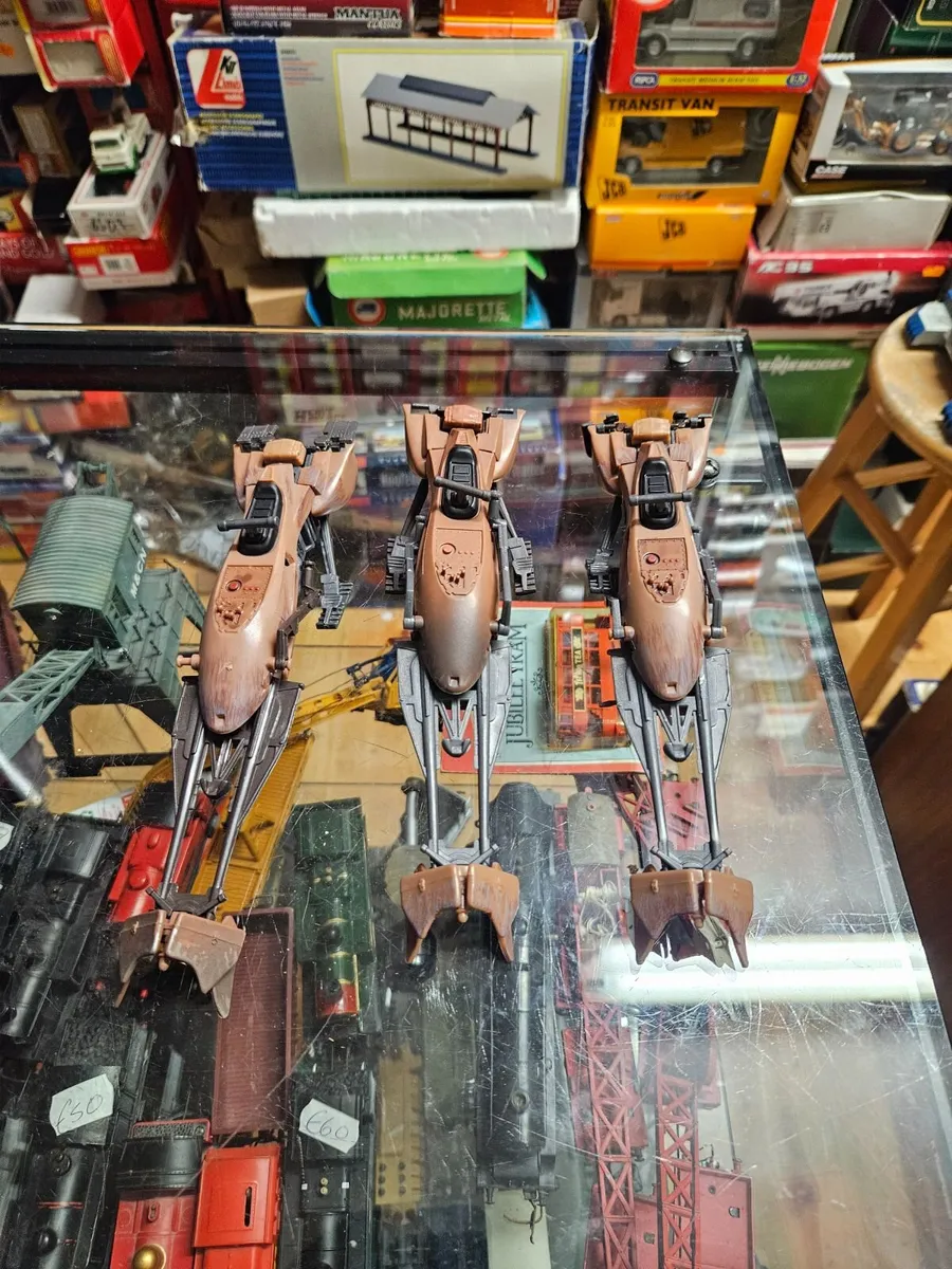 Star Wars Speeder Bikes - Image 1