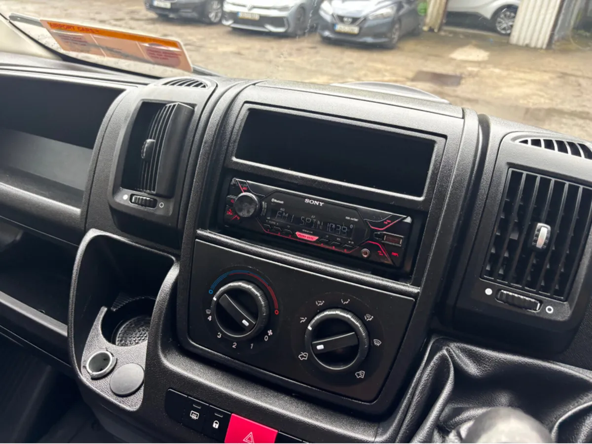Opel Movano L3H2 3.5T-2.2 140-DIE6S MY22 5 Finance - Image 3