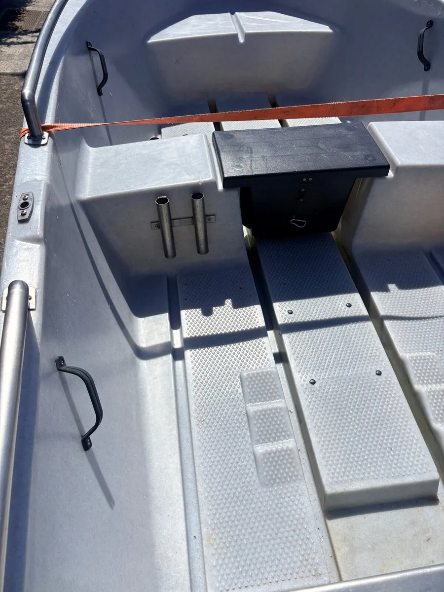 Pioneer maxi and trailer - Image 2