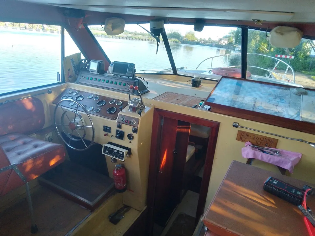 Moonraker 36 flybridge - Image 2