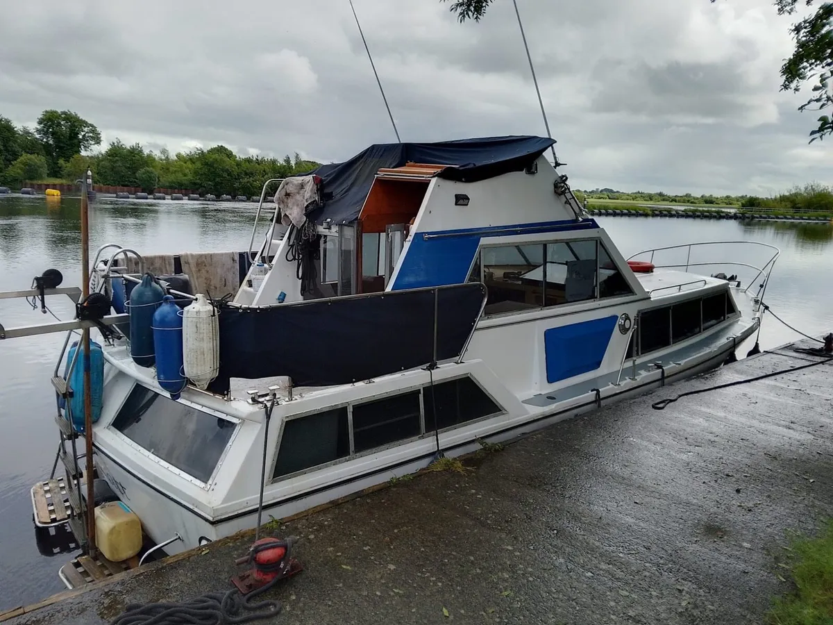 Moonraker 36 flybridge - Image 1