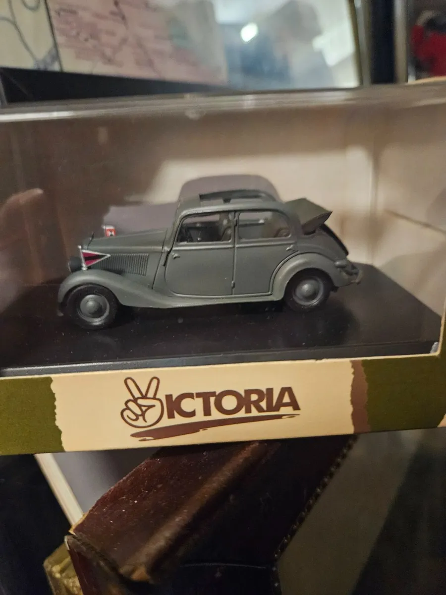 Corgi Victoria German WW2 Mercedes Parade Car - Image 2