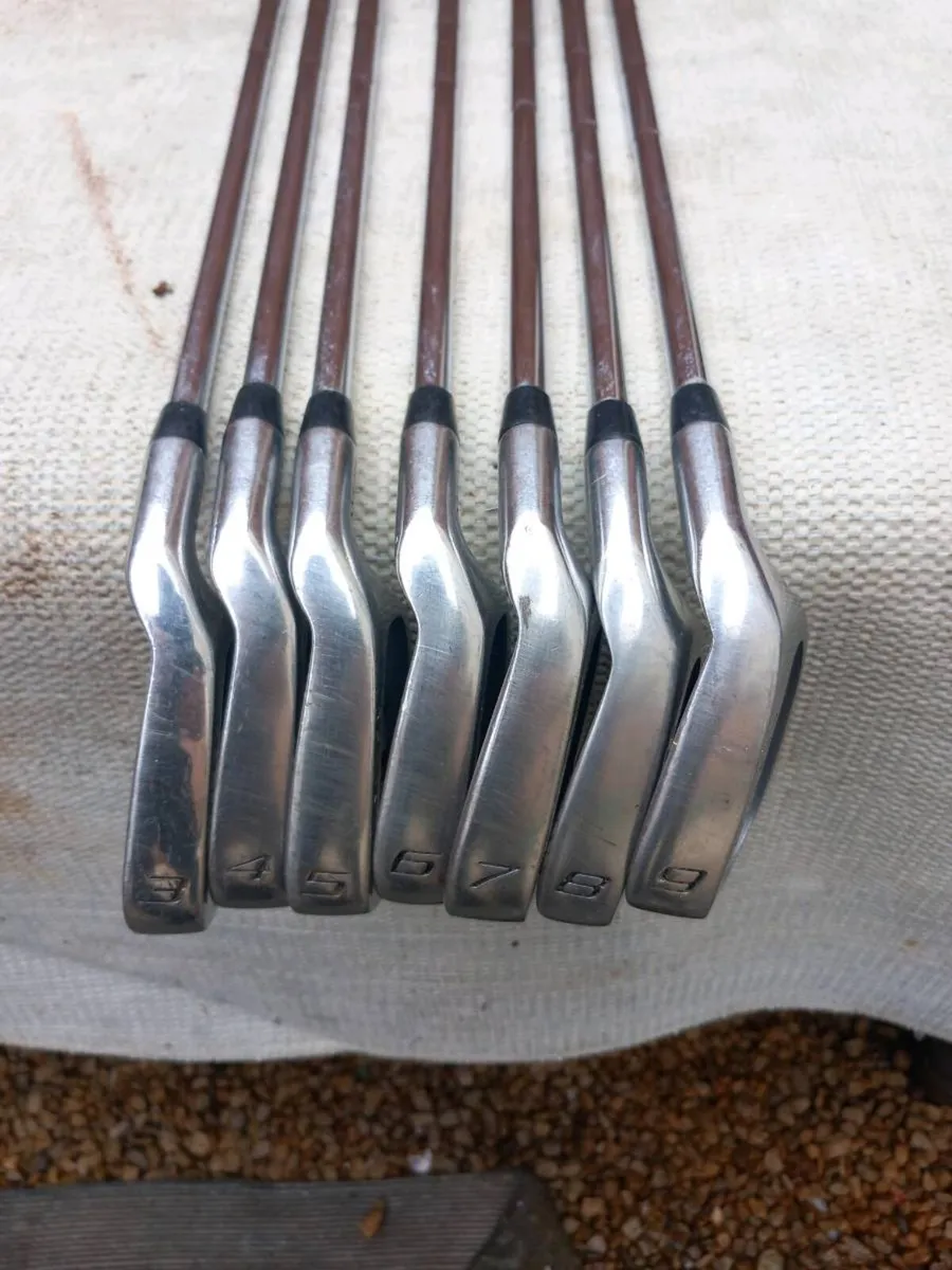 Pro series golf irons.  Right handed clubs - Image 4