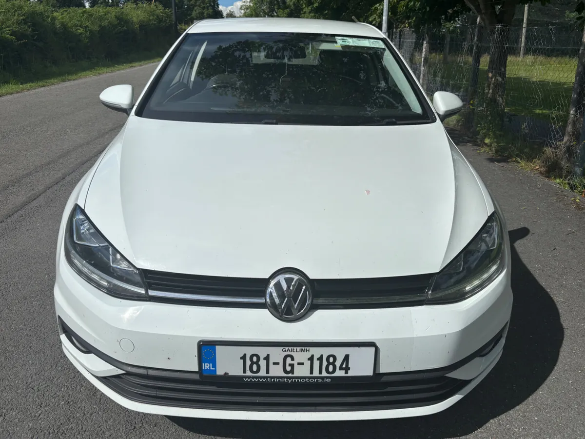 Volkswagen Golf 2018 van - Image 2