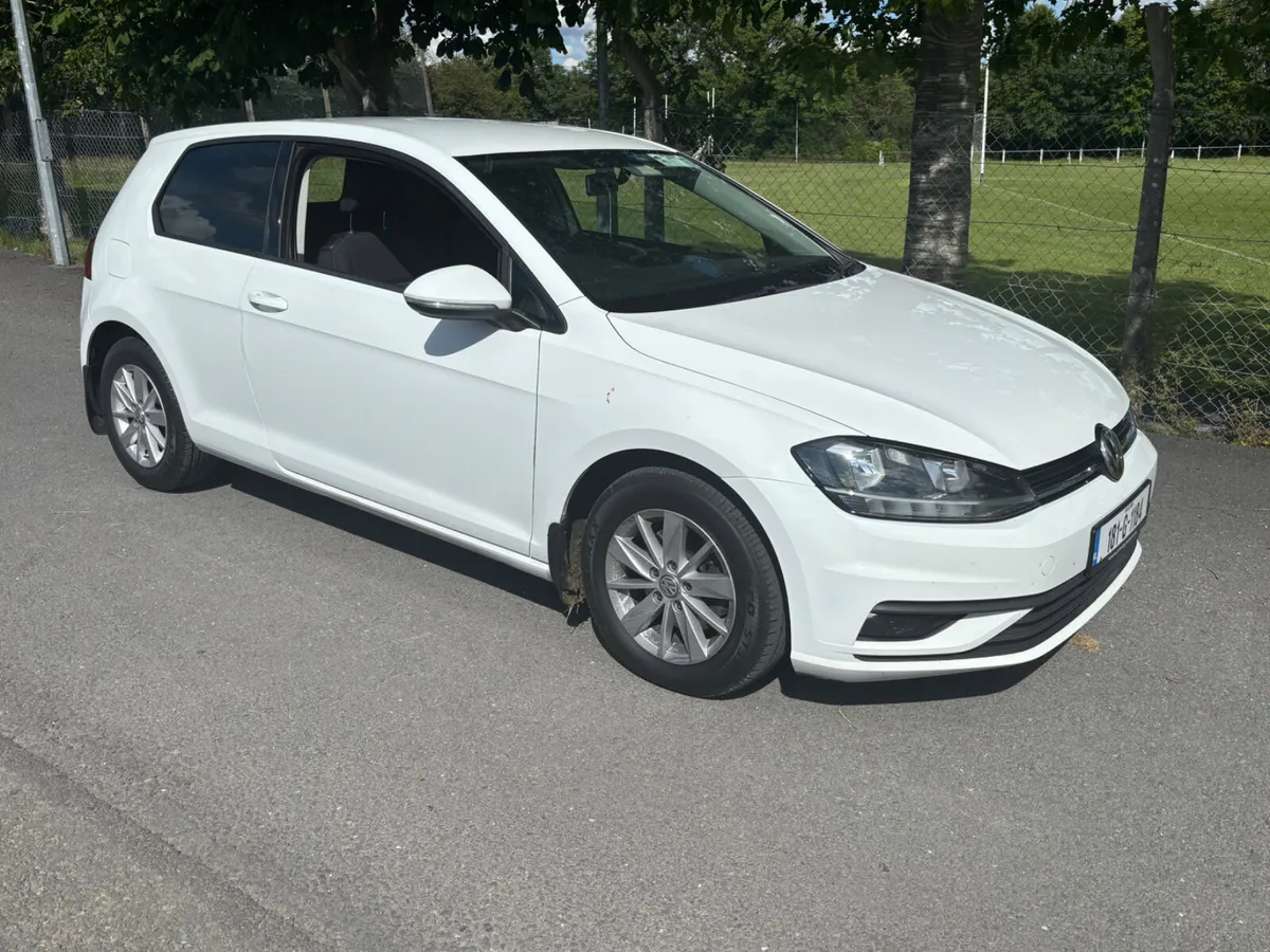 Volkswagen Golf 2018 van - Image 1