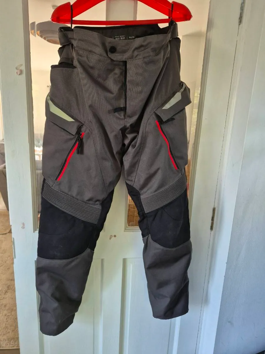 Motorcycle clothing - Image 3