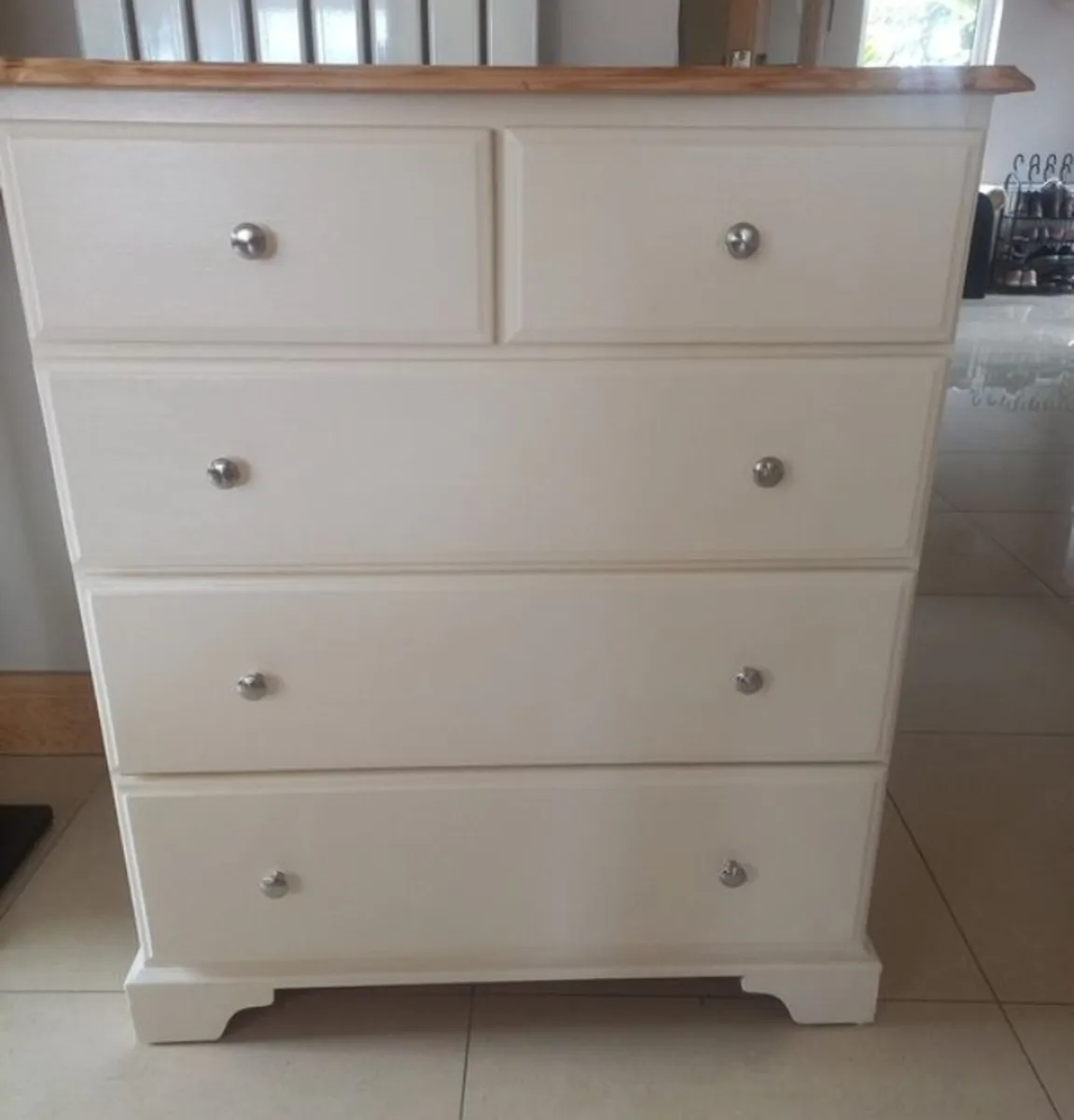 Chest of drawers - Image 1