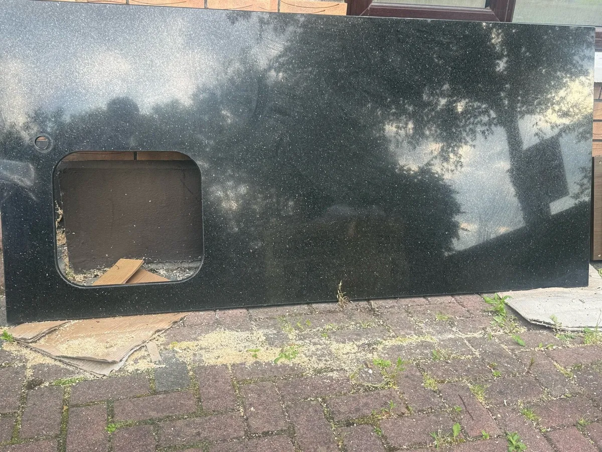 Granite Countertop - Image 2