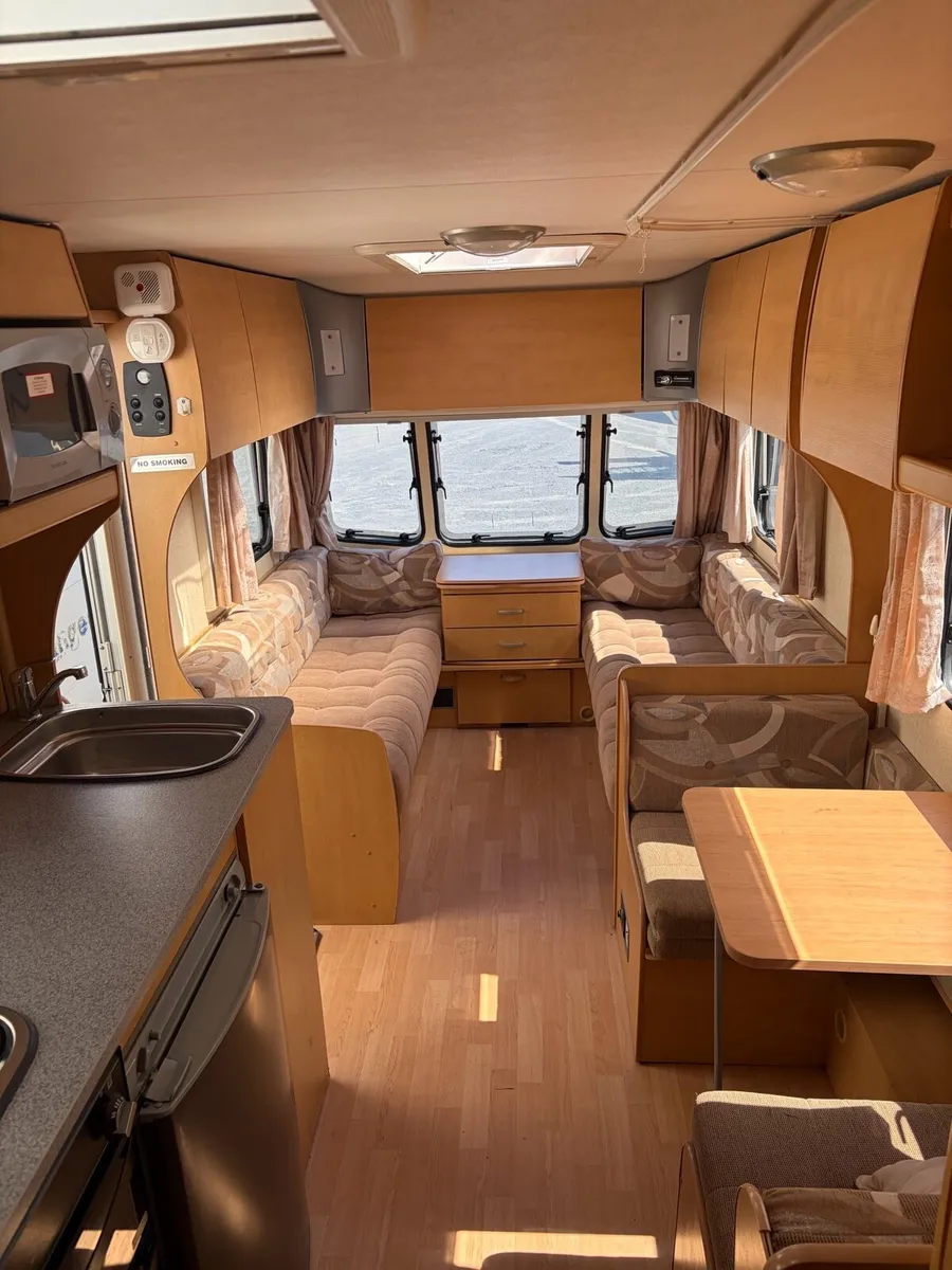 Bailey ranger 6 berth double axle - Image 3