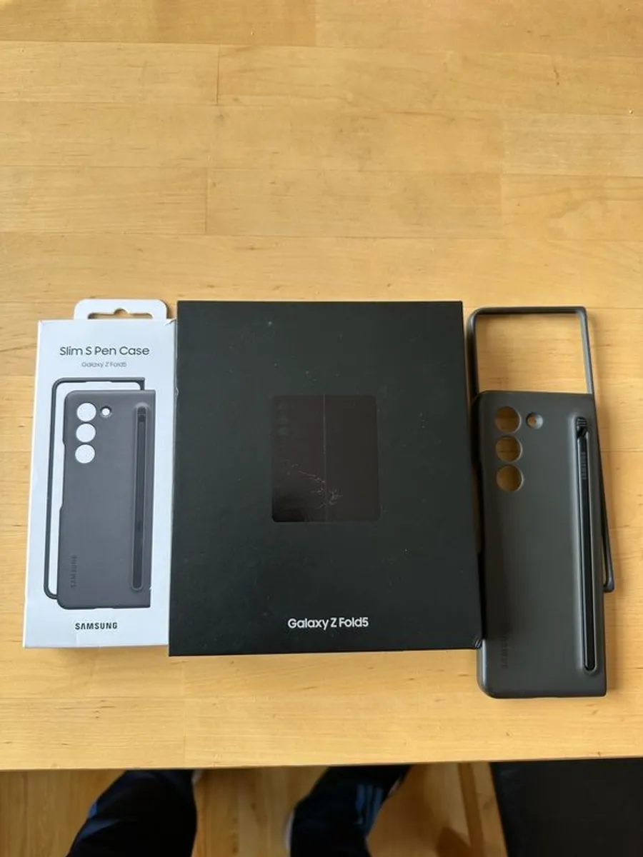 samsung Z Fold 5 Unlocked 512gb - Image 1