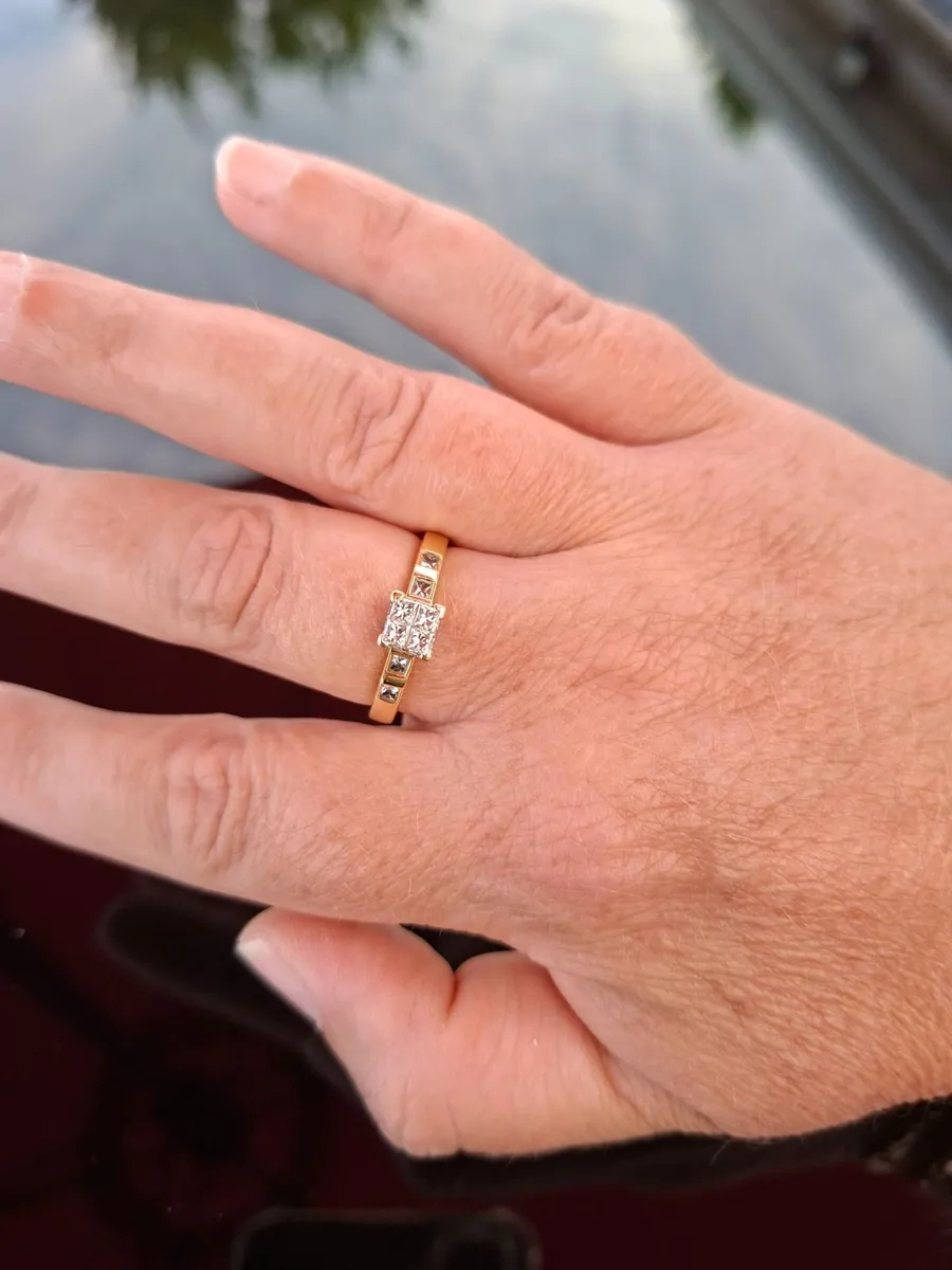 Gold ring - Image 3