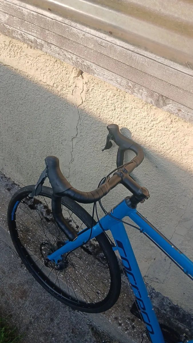 Man's carrera racing bike - Image 4