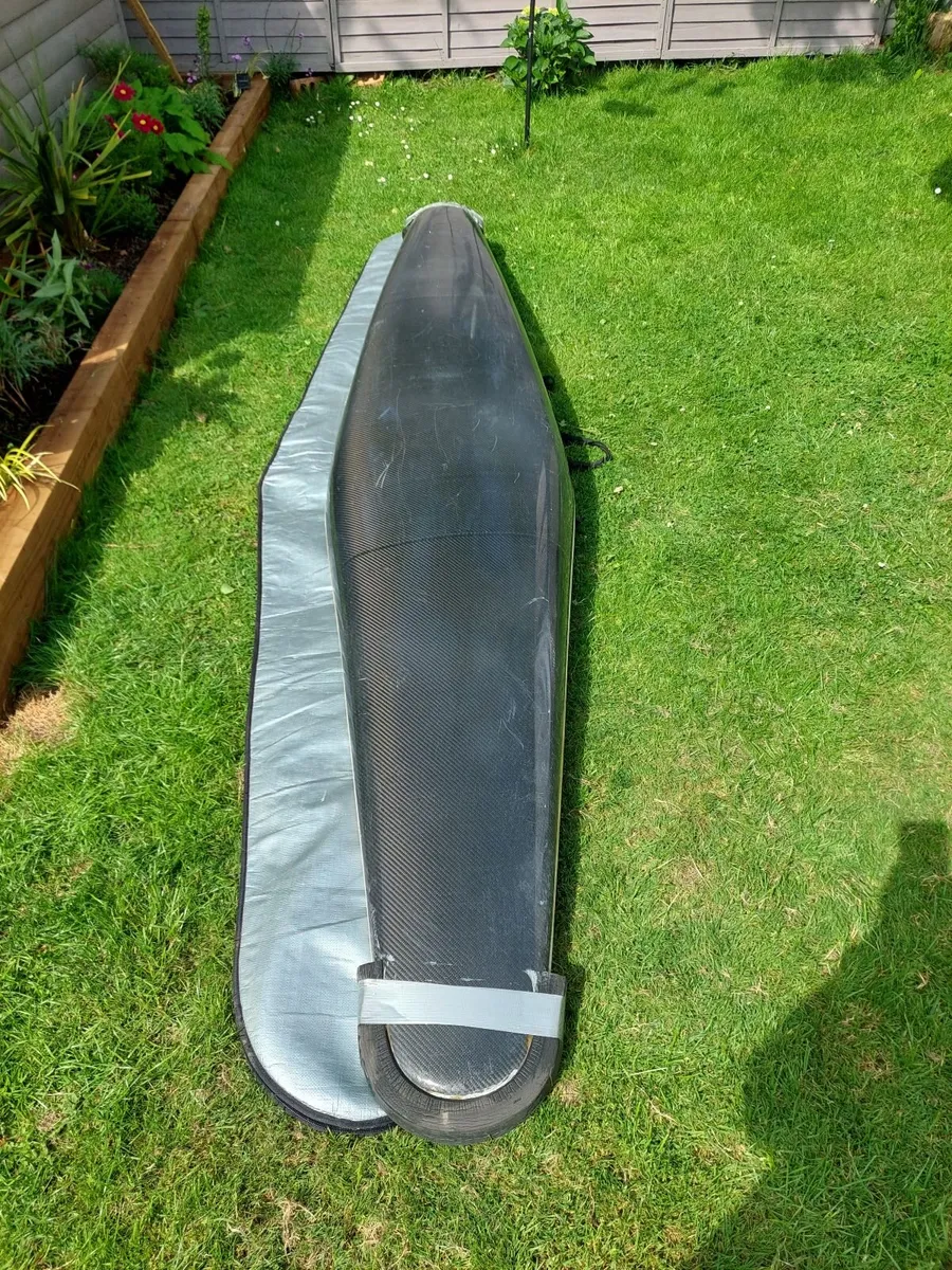 Vampire XL Canoe polo boat, boat bag and paddle - Image 3