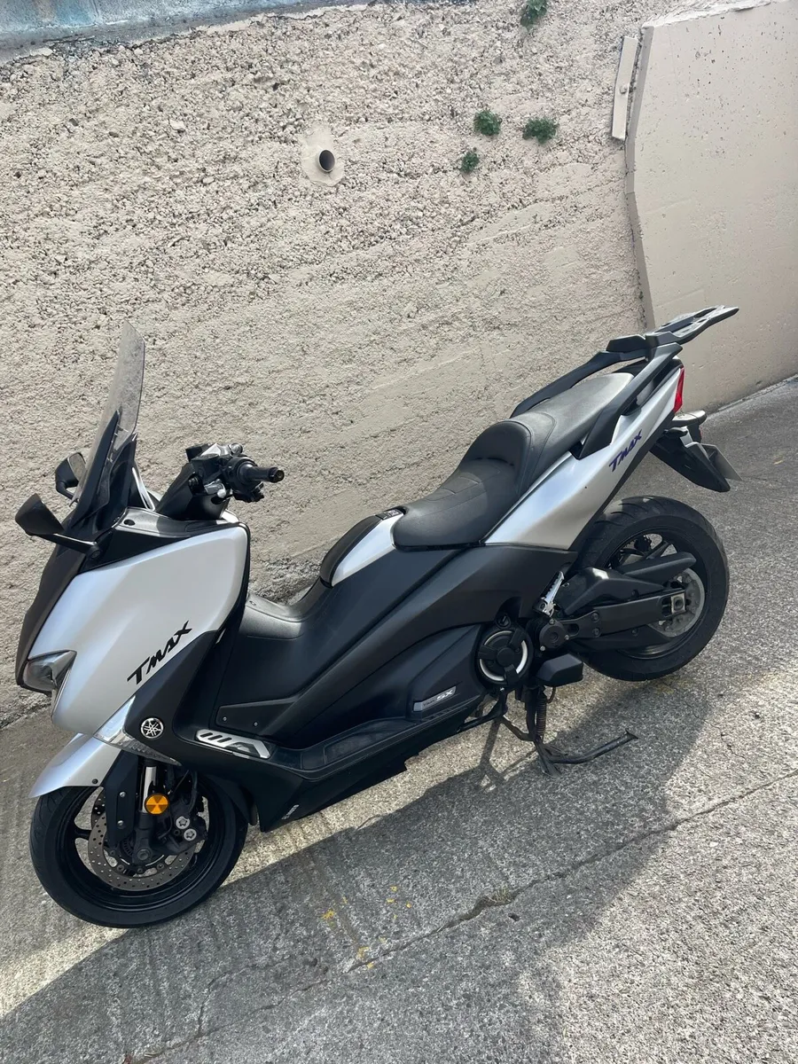 Yamaha T-Max - Image 3