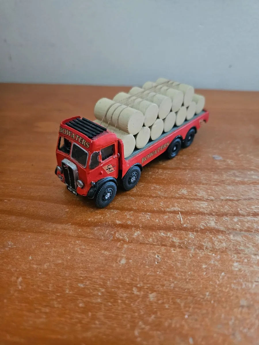 Hornby EFE Truck - Image 1