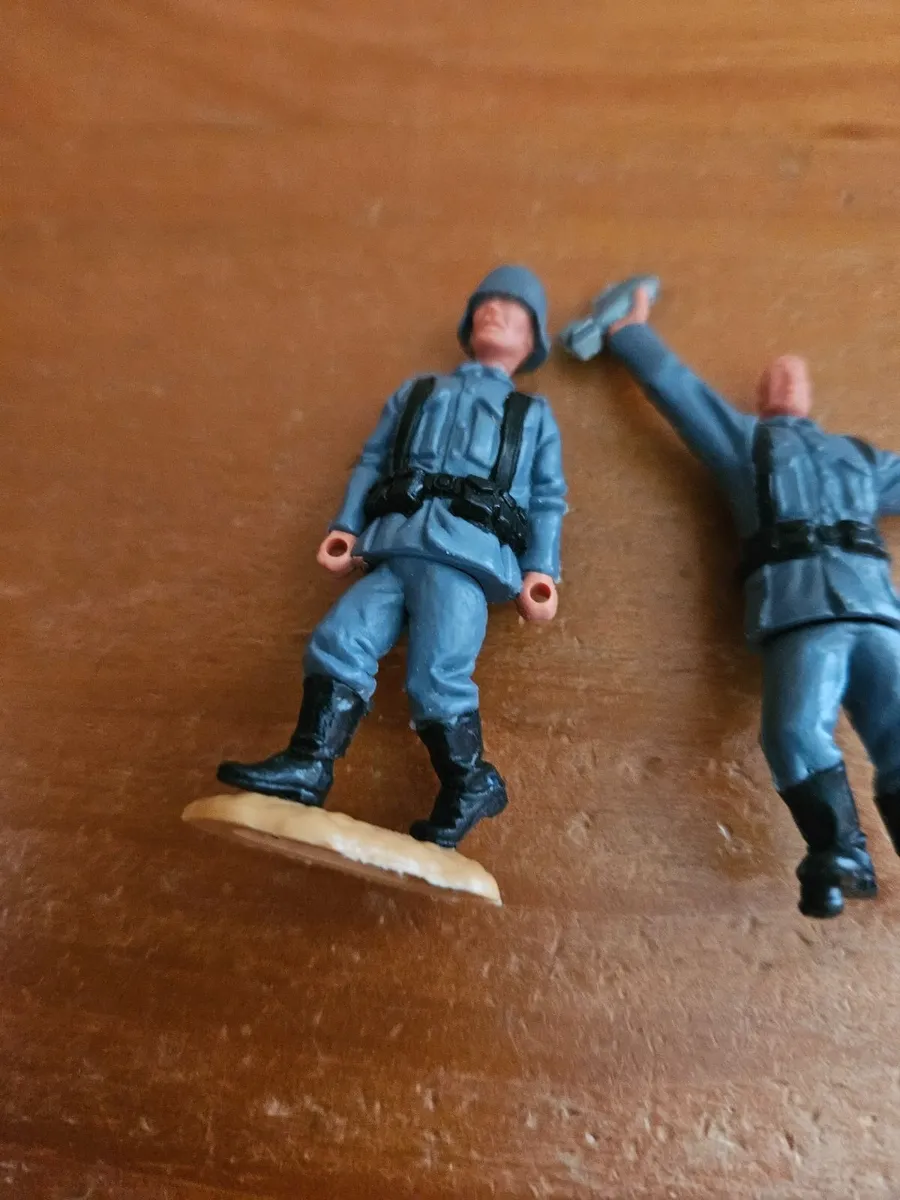 Vintage Timpo German WW2 Soldiers - Image 3