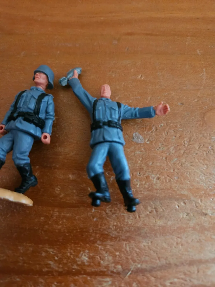 Vintage Timpo German WW2 Soldiers - Image 2