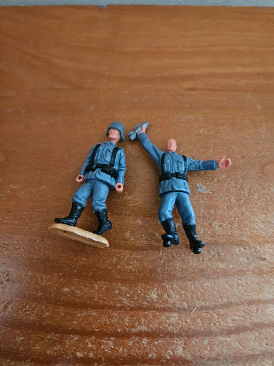 Vintage Timpo German WW2 Soldiers - Image 1