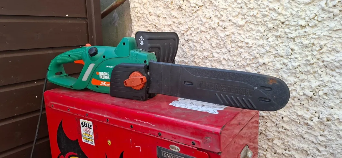 Electric Chainsaw - Image 2