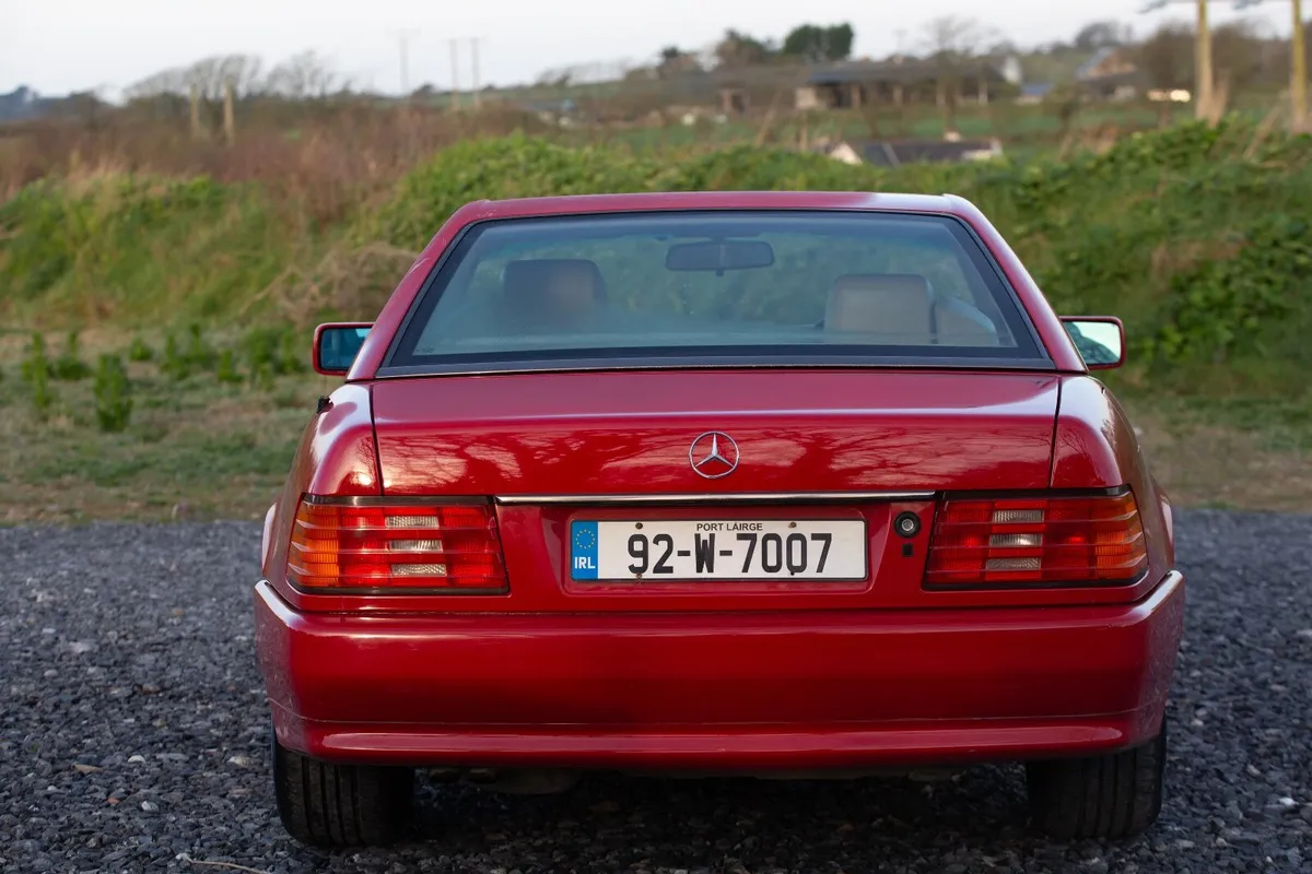 1992 Mercedes-Benz SL Convertible – Immaculate Exa - Image 3