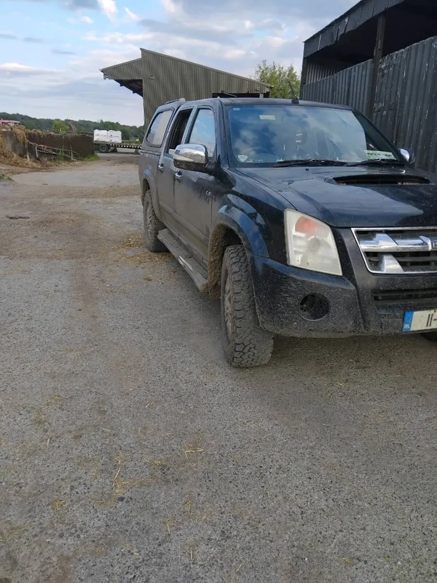 Dmax - Image 4