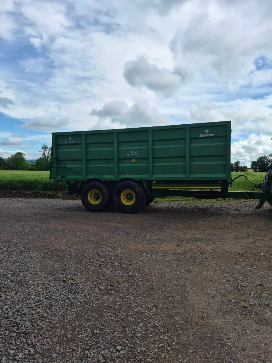 Broughan trailer - Image 2