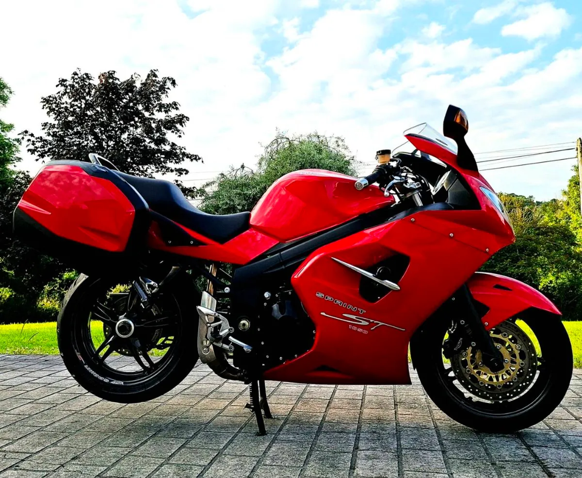 Triumph ST 1050 Sprint. Trade-in possible - Image 2