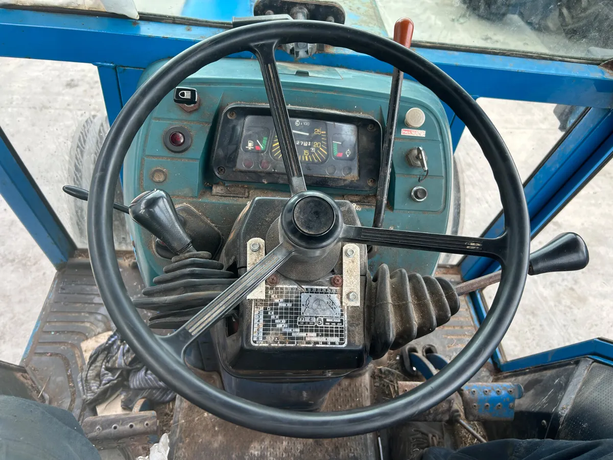1987 Ford 4610 2wd - Image 3