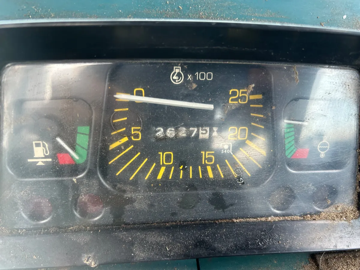 1987 Ford 4610 2wd - Image 4