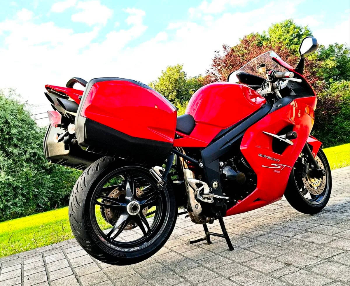 Triumph ST 1050 Sprint. Trade-in possible - Image 3