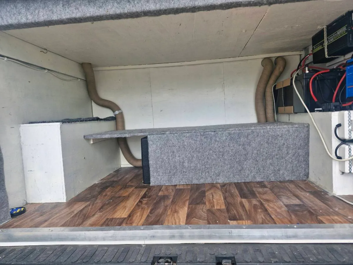 Campervan - Image 4