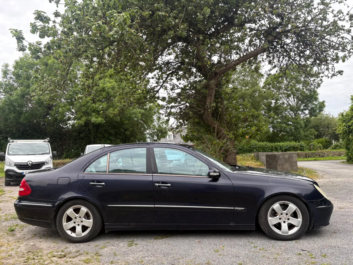 2006 Mercedes E200 Auto - Image 2