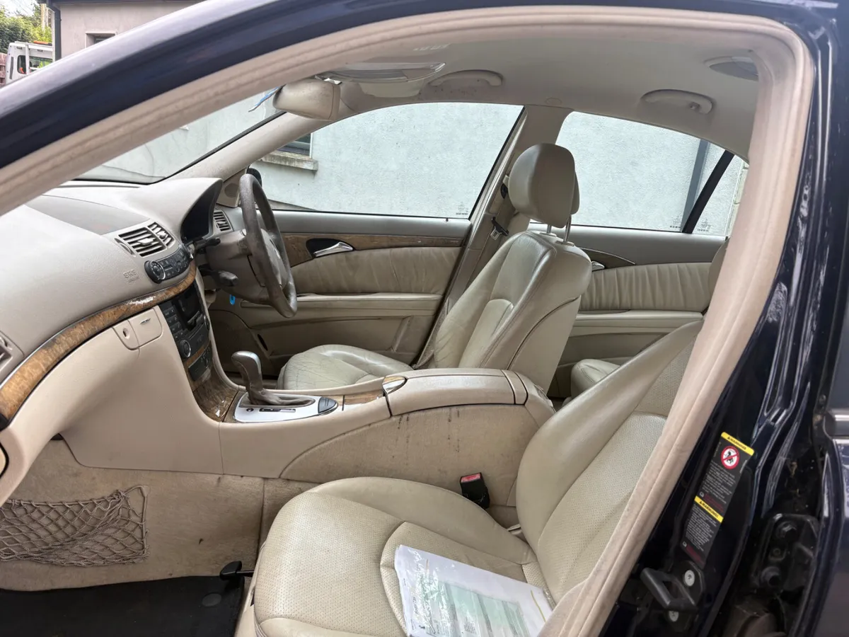 2006 Mercedes E200 Auto - Image 4