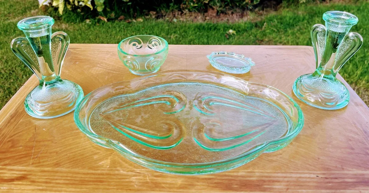 Art deco 5 piece dressing table set - Image 2