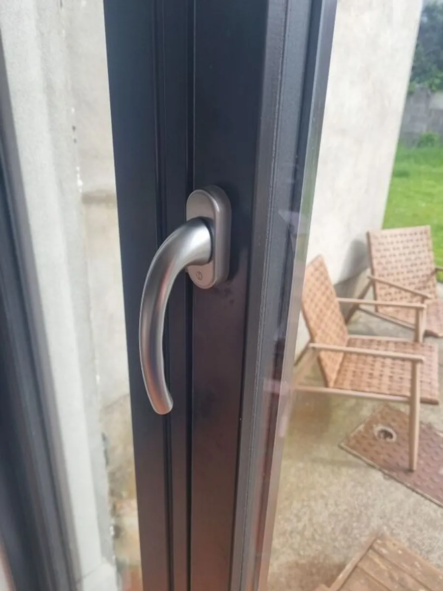 Aluclad tilt&turn patio door - Image 2