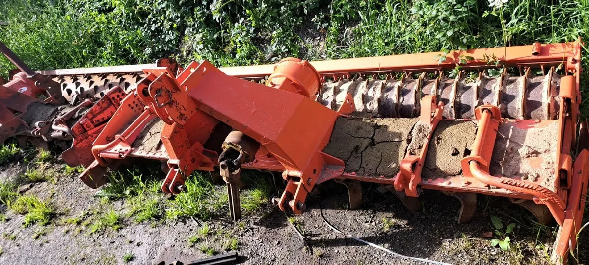 Kuhn Power harrow - Image 1