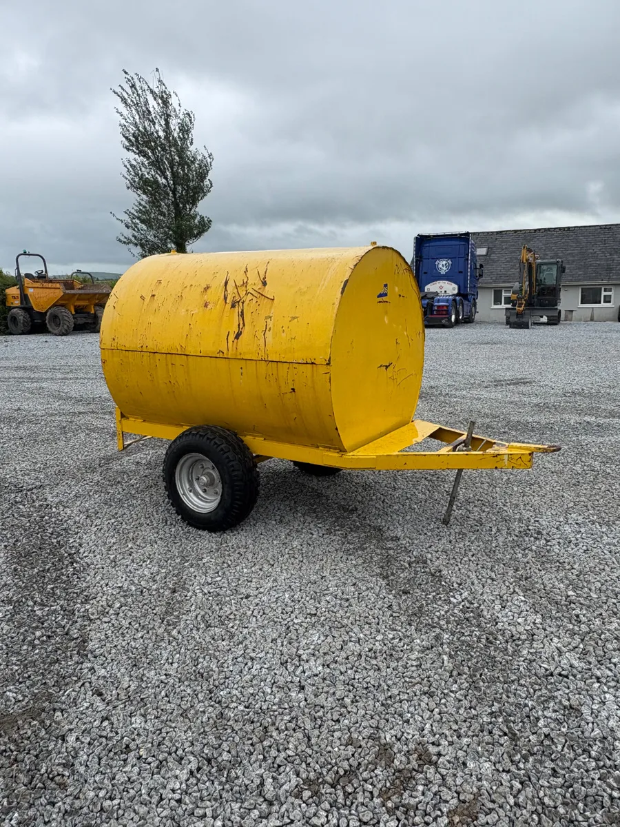 Bunded fuel bowser - Image 2