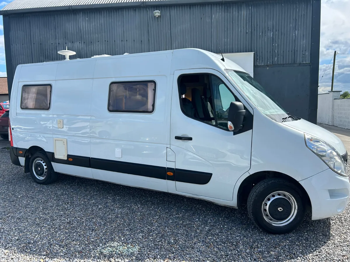 Renault Master Campervan - Image 1