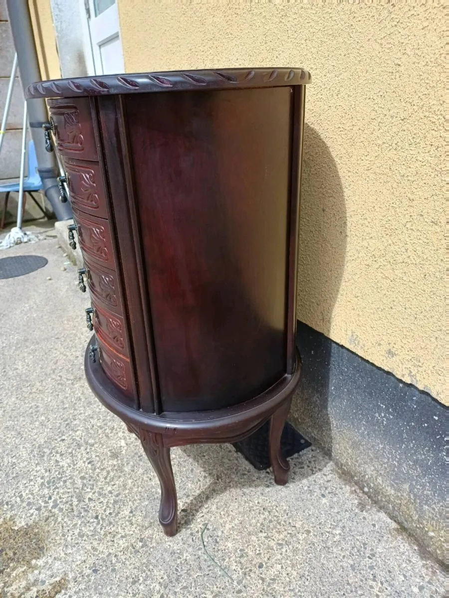 Vintage Mahogany Jewellery Cabinet - Image 2
