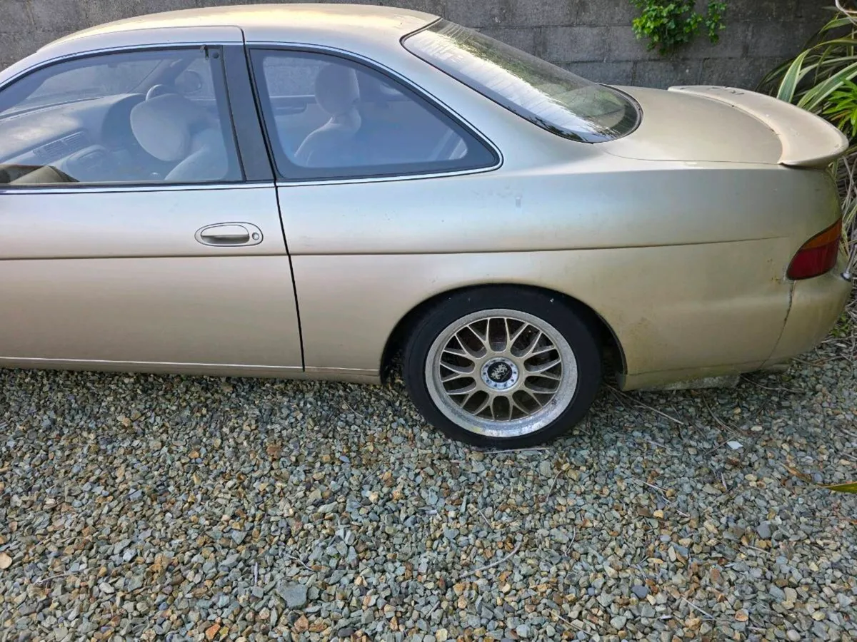 TOYOTA SOARER 4.0 GT - Image 3