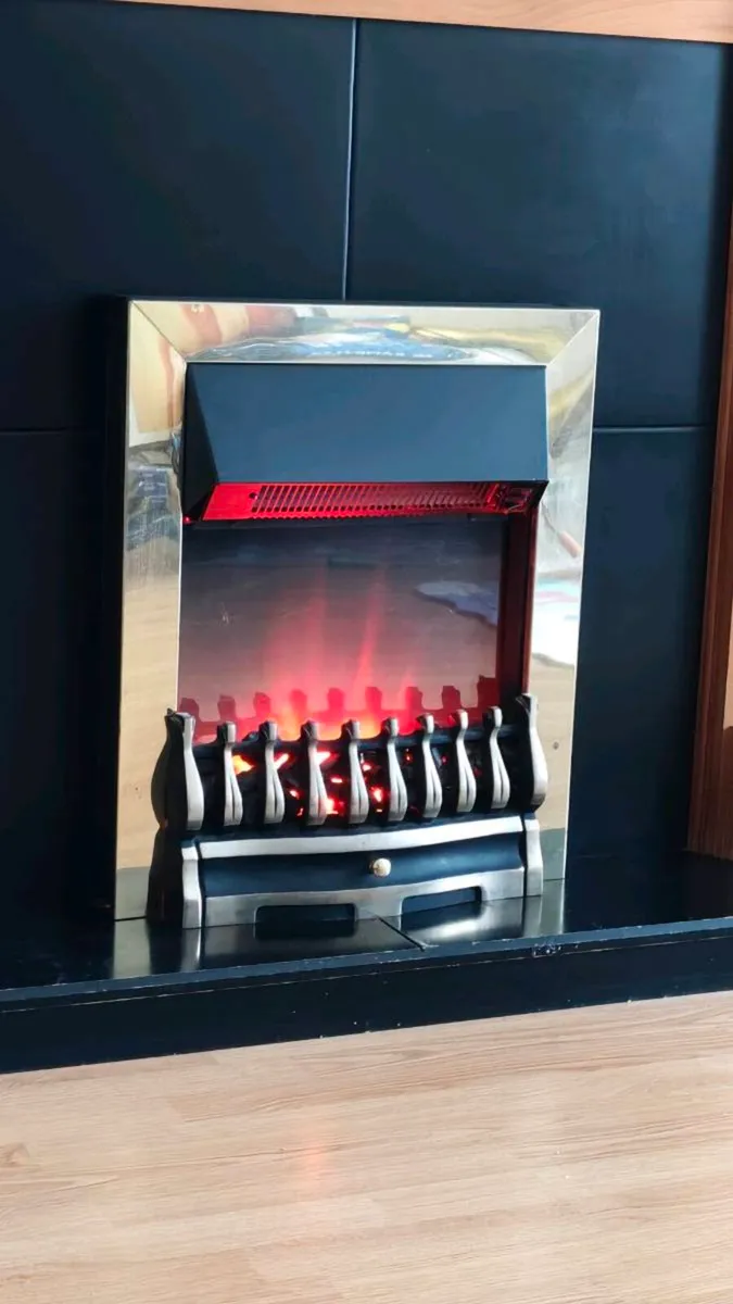 electric fireplace - Image 1