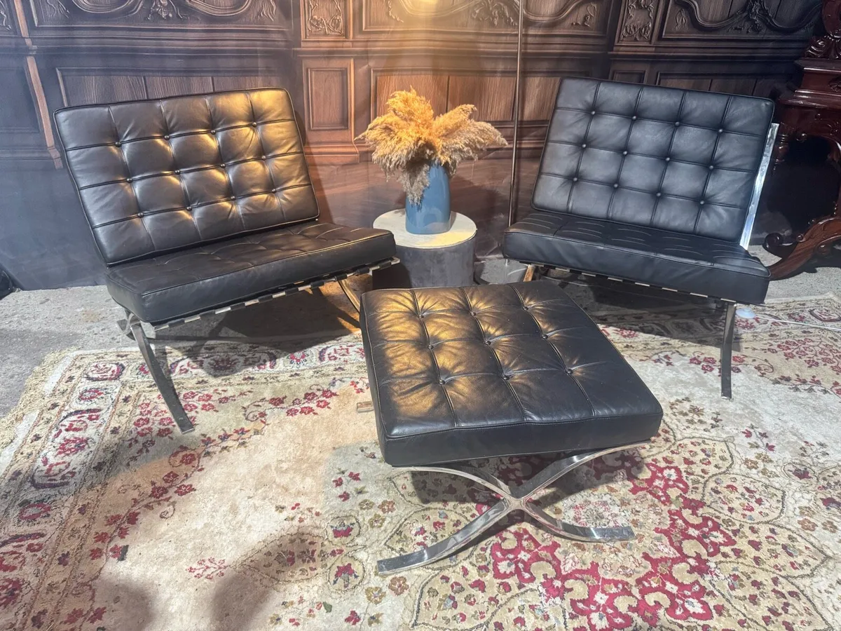Iconic Barcelona Chairs+footstool - Image 1