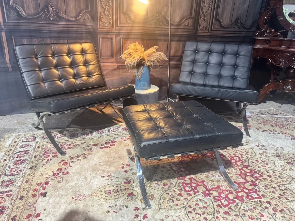 Iconic Barcelona Chairs+footstool - Image 2