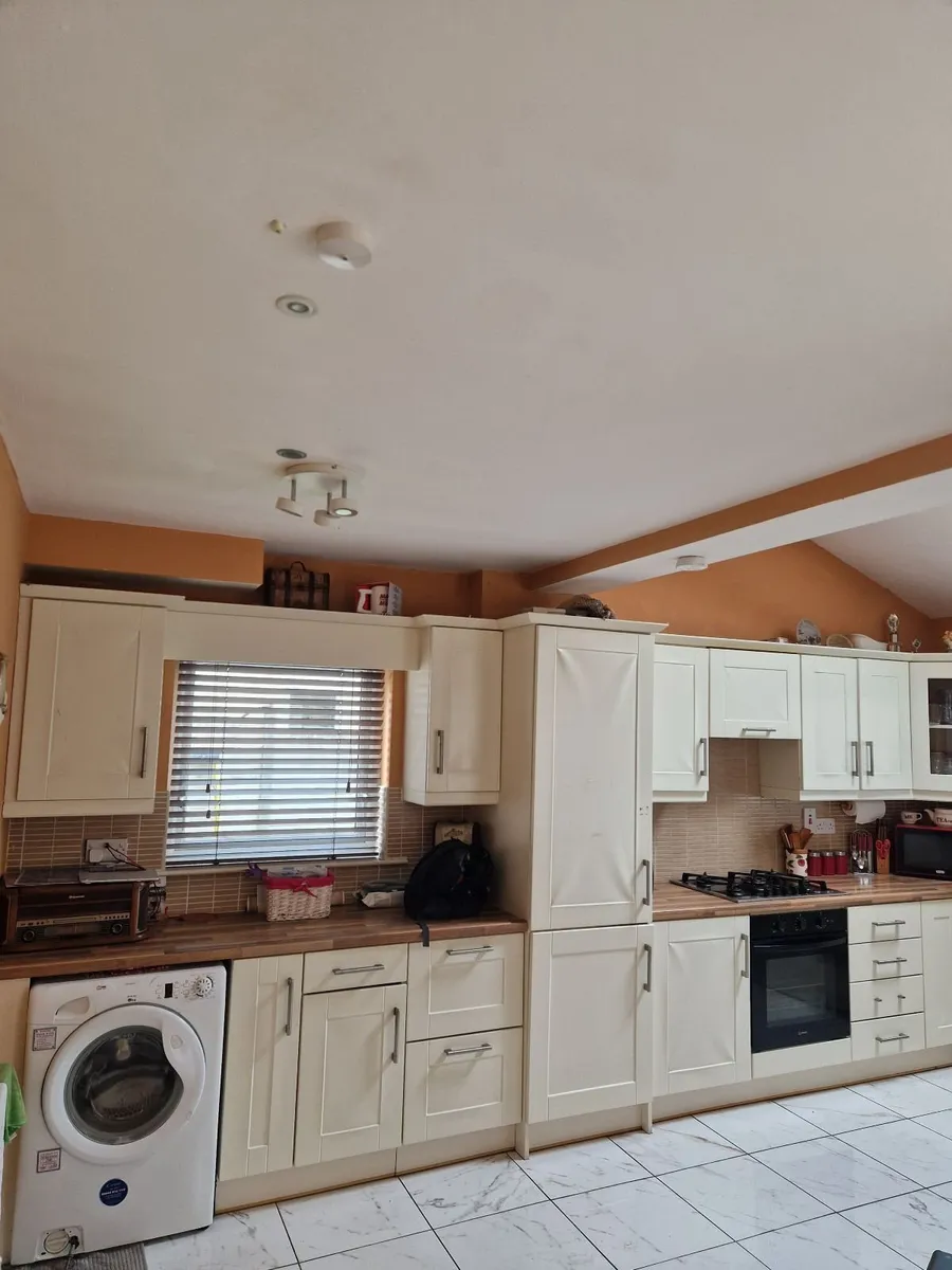 Kitchen units - Image 2