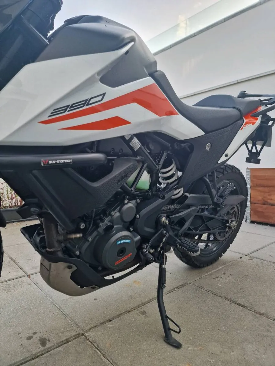 222 KTM 390 Adventure - Image 3